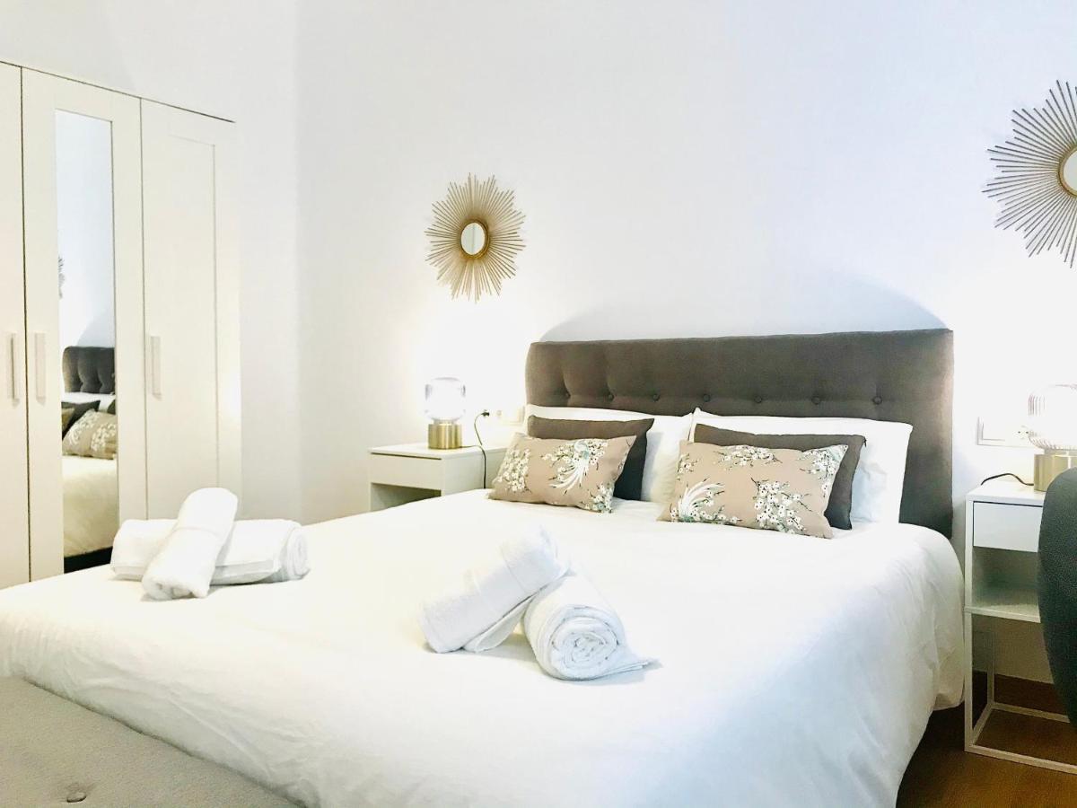 Gleaming & Well Located Apartment In Malaga Center エクステリア 写真