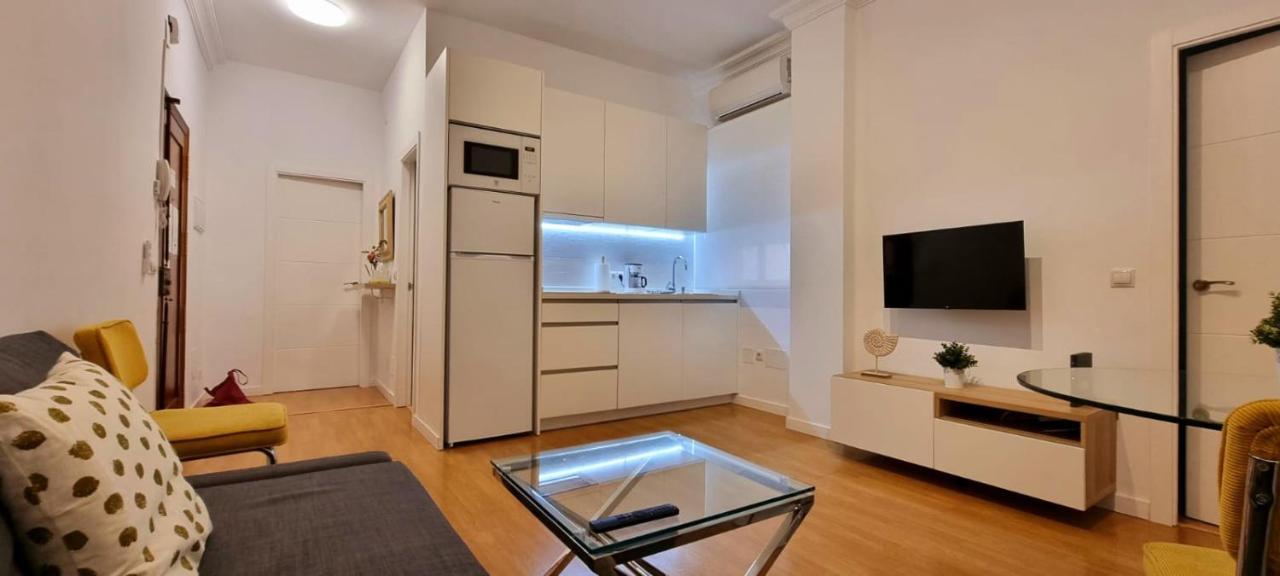 Gleaming & Well Located Apartment In Malaga Center エクステリア 写真