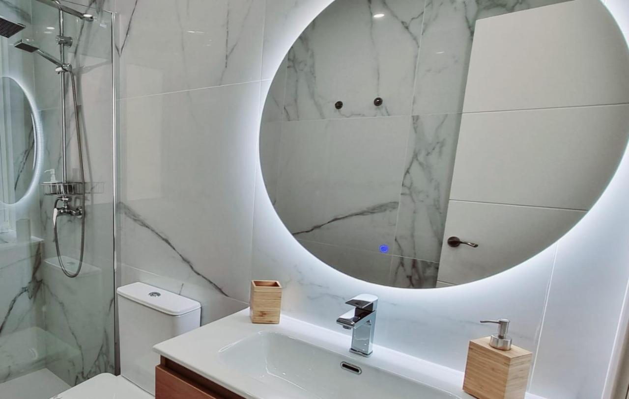 Gleaming & Well Located Apartment In Malaga Center エクステリア 写真